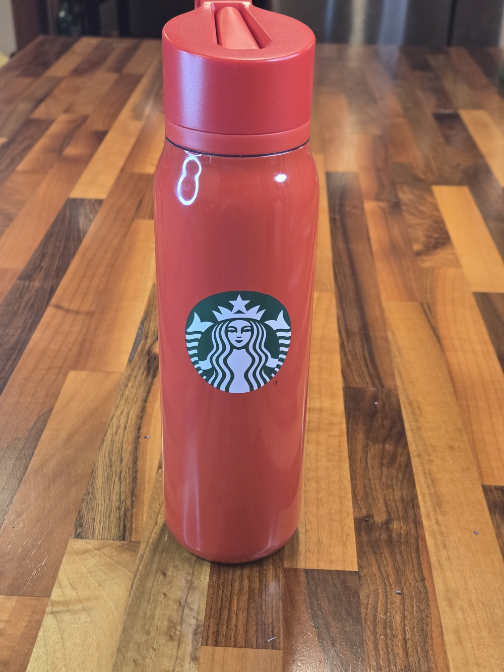 Starbucks 2024 Holiday Red Stainless Steel Twist-to-Sip Bottle - 20oz - NWOT